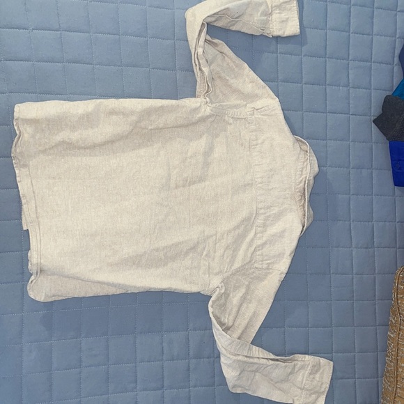 Beige button down H&M shirt - Picture 3 of 3